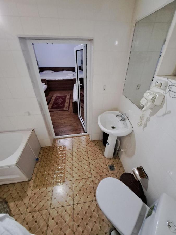 Umar Hotel In The Old City Бухара Экстерьер фото